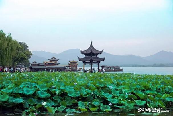 杭州附近旅游景点排行_杭州附近旅游景点排行免费