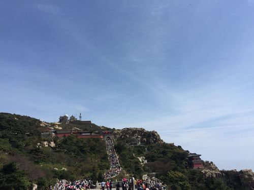 泰山旅游团三日游大概多少钱_泰山旅行社三日游