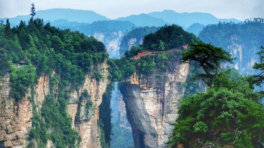 离张家界近的旅游景点_离张家界最近的大城市